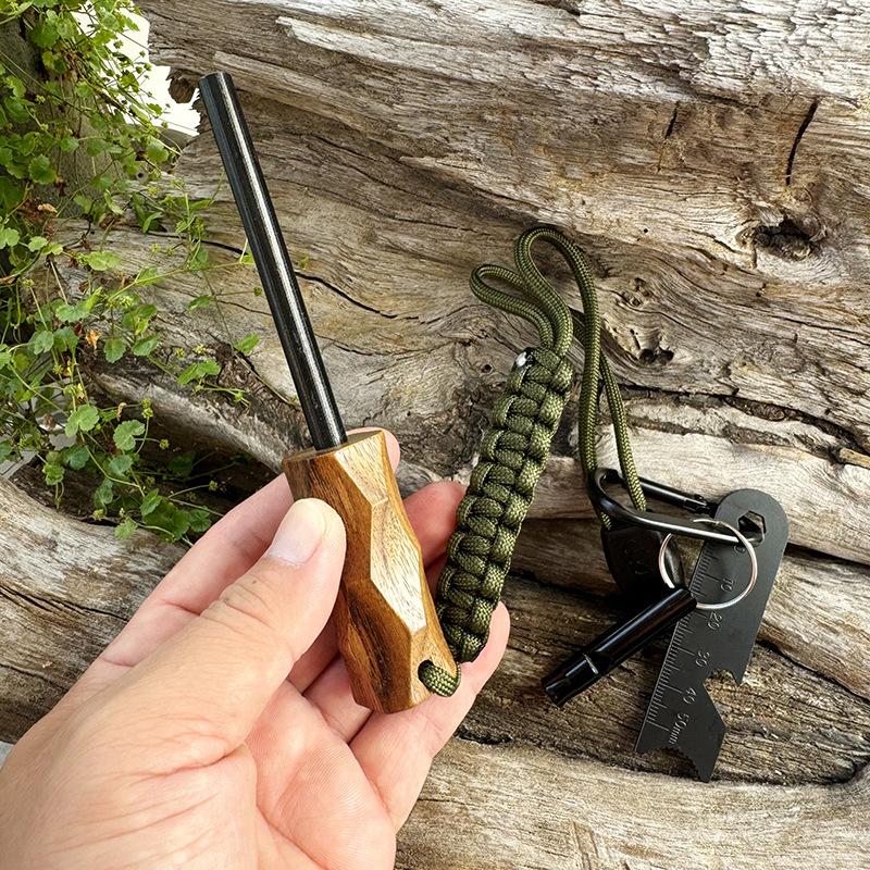 Nieuwe Outdoor vuursteen vuura - Fire Starter Waterproof recensie en prijs